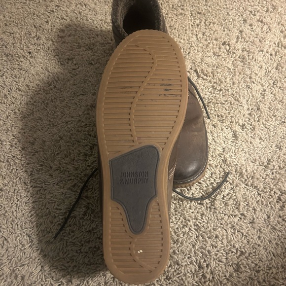 Johnston and Murphy Chukka Boot with Shearling Inner - Picture 5 of 5